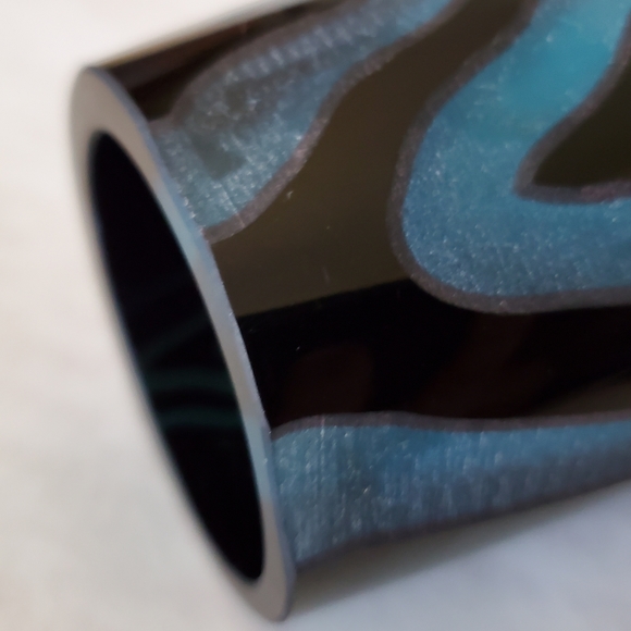 Dramatic Modern Cut To Vibrant Blue 11 1/2" Black Thick Crystal Vase Gorgeous 😍 - Picture 9 of 15